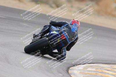 media/Dec-17-2022-SoCal Trackdays (Sat) [[224abd9271]]/Turn 10 Backside (120pm)/